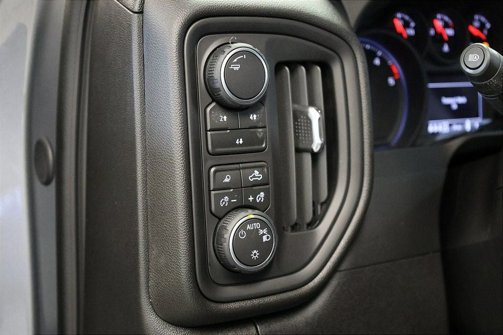 2026 Chevrolet Silverado 2500HD Custom