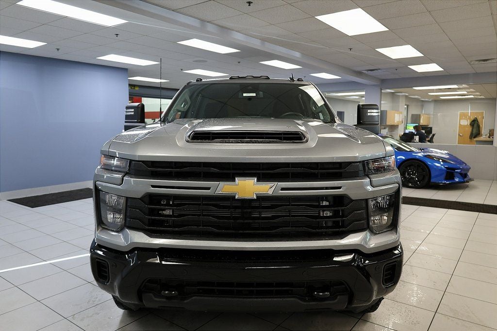 2026 Chevrolet Silverado 2500HD Custom