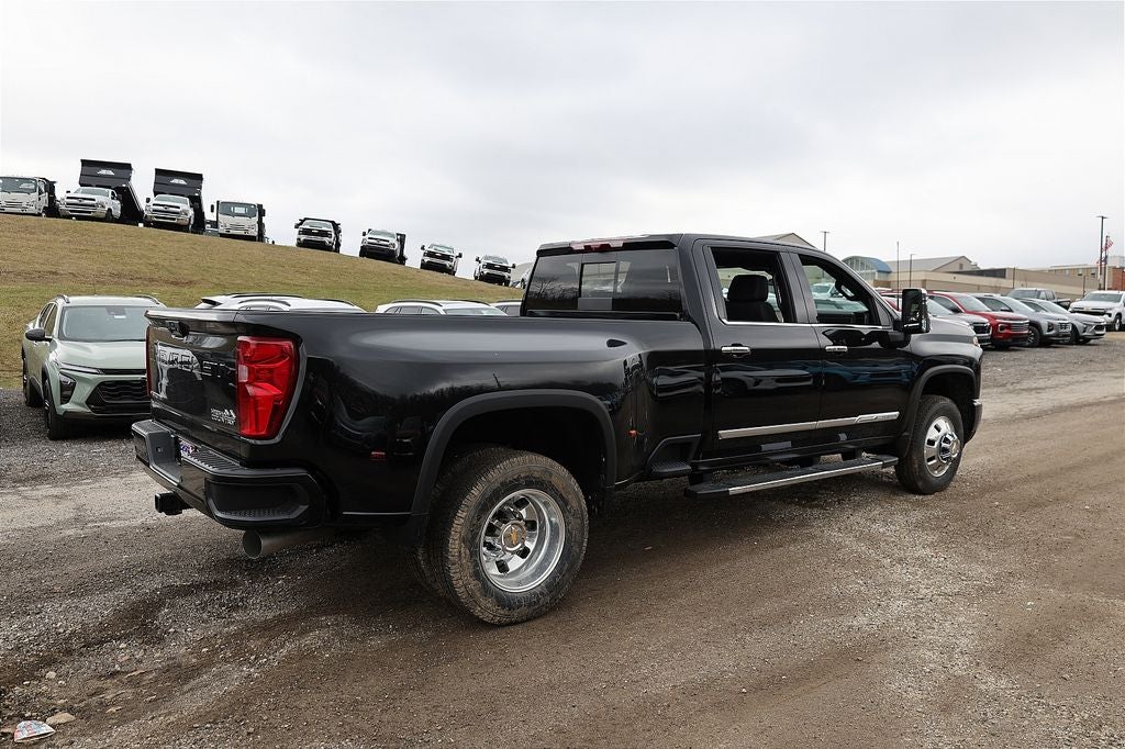 2026 Chevrolet Silverado 3500HD High Country
