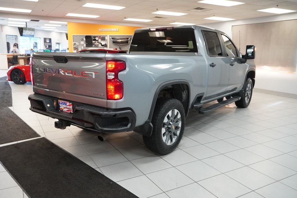 2024 Chevrolet Silverado 2500HD Custom CREW CAB 4X4
