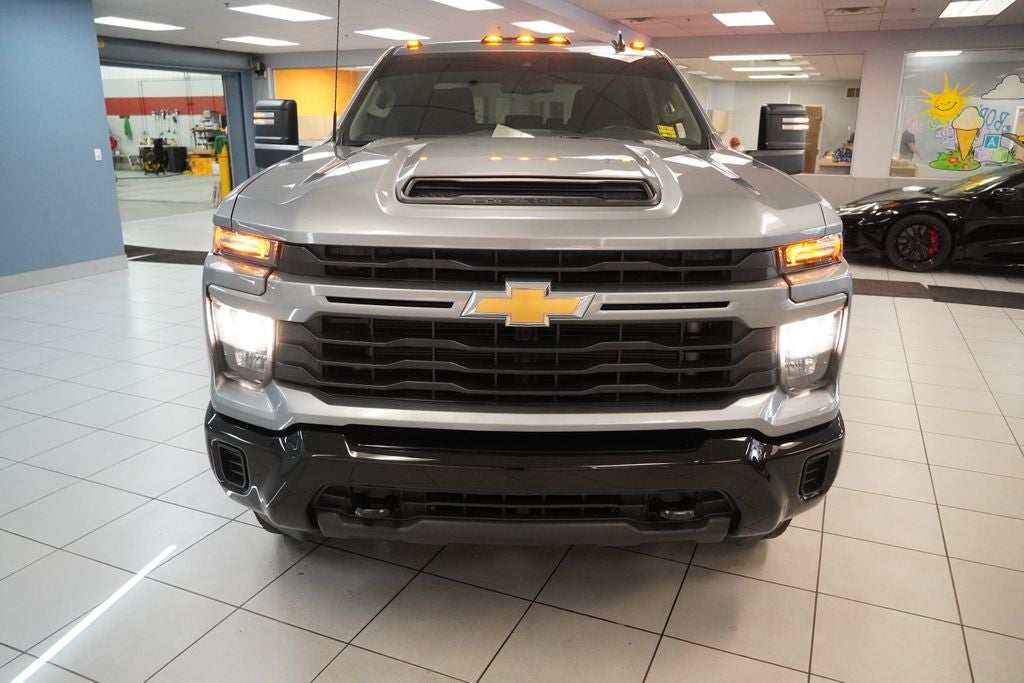 2024 Chevrolet Silverado 2500HD Custom CREW CAB 4X4