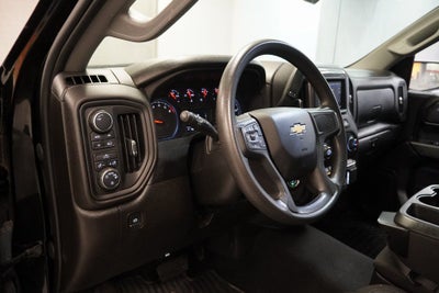 2022 Chevrolet Silverado 1500 Custom 4WD CREW CAB