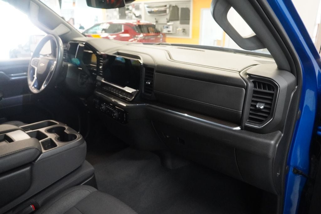 2023 Chevrolet Silverado 1500 LT LT1 CREW CAB 4X4