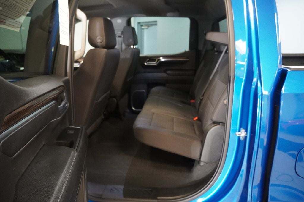 2023 Chevrolet Silverado 1500 LT LT1 CREW CAB 4X4