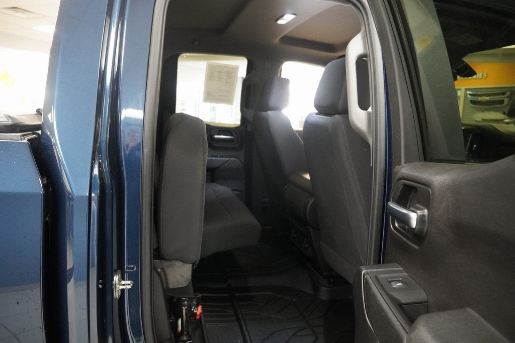 2020 Chevrolet Silverado 1500 Custom 4WD w/20" Wheels