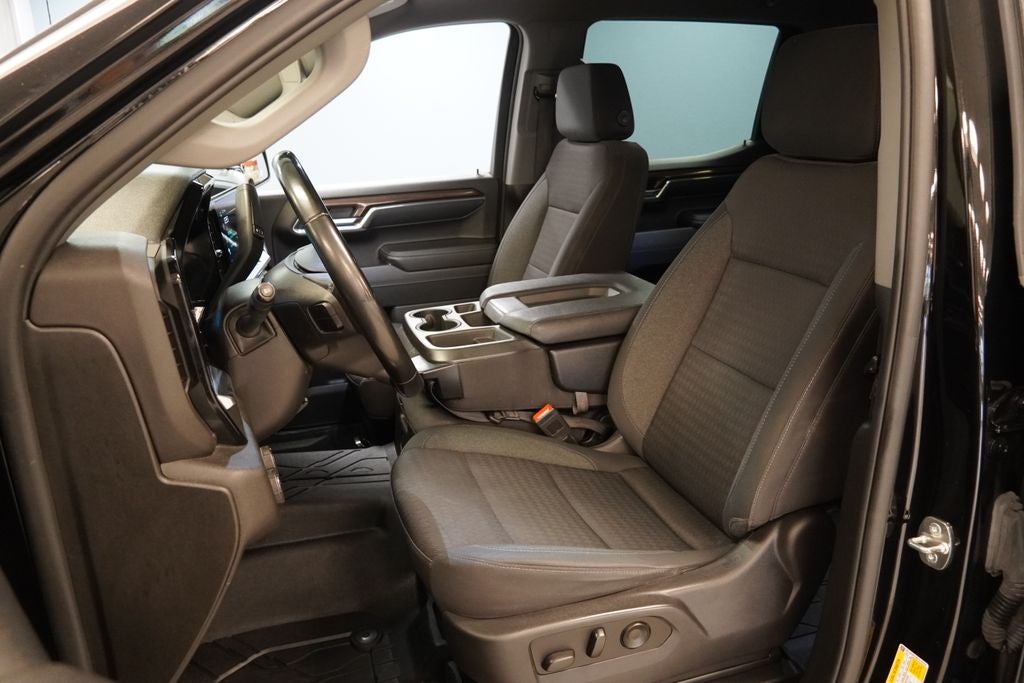 2024 Chevrolet Silverado 1500 LT LT1 CREW CAB 4X4