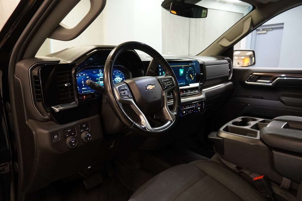 2024 Chevrolet Silverado 1500 LT LT1 CREW CAB 4X4