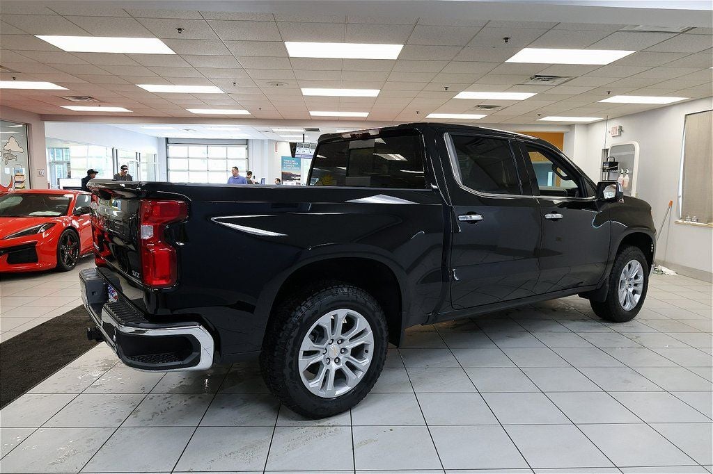 2025 Chevrolet Silverado 1500 LTZ