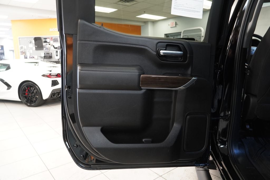 2022 Chevrolet Silverado 1500 LTD RST CREW CAB 4X4