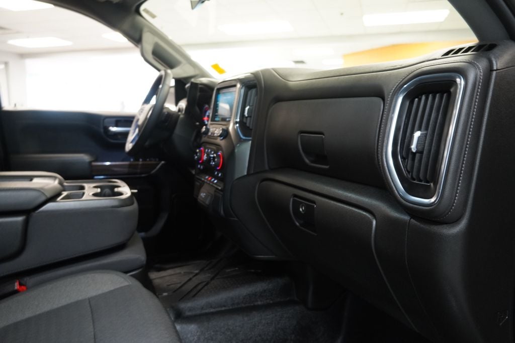 2022 Chevrolet Silverado 1500 LTD RST CREW CAB 4X4