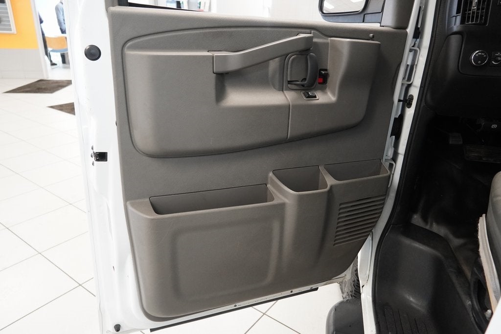 2021 Chevrolet Express 2500 Work Van Cargo