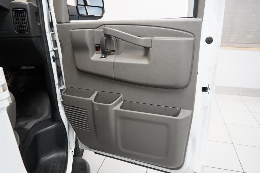 2021 Chevrolet Express 2500 Work Van Cargo