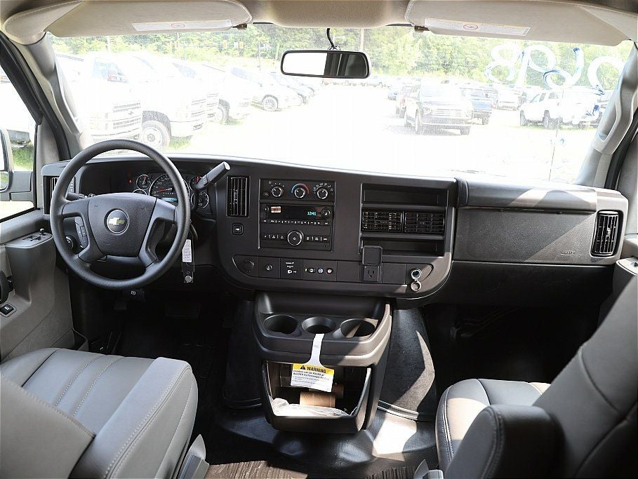 2025 Chevrolet Express 2500 Work Van Cargo