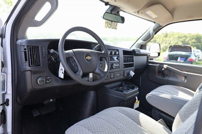 2025 Chevrolet Express 3500 Work Van Cargo