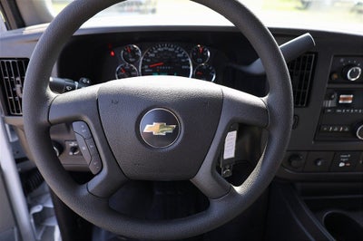 2025 Chevrolet Express 3500 Work Van Cargo