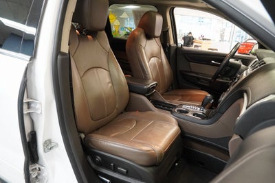 2017 GMC Acadia Limited Limited FWD w/Dual Skyscape Sunroof
