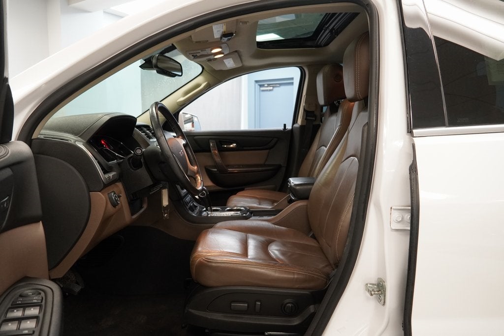 2017 GMC Acadia Limited Limited FWD w/Dual Skyscape Sunroof