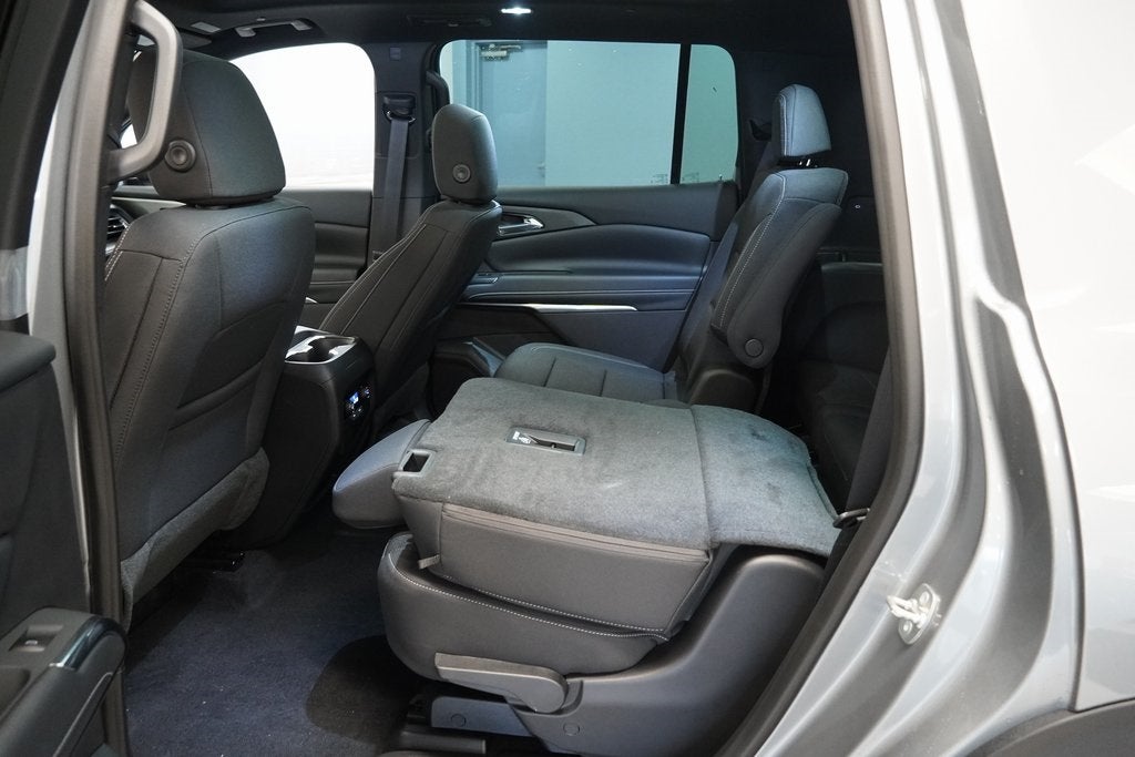 2026 Chevrolet Traverse LT 2LT