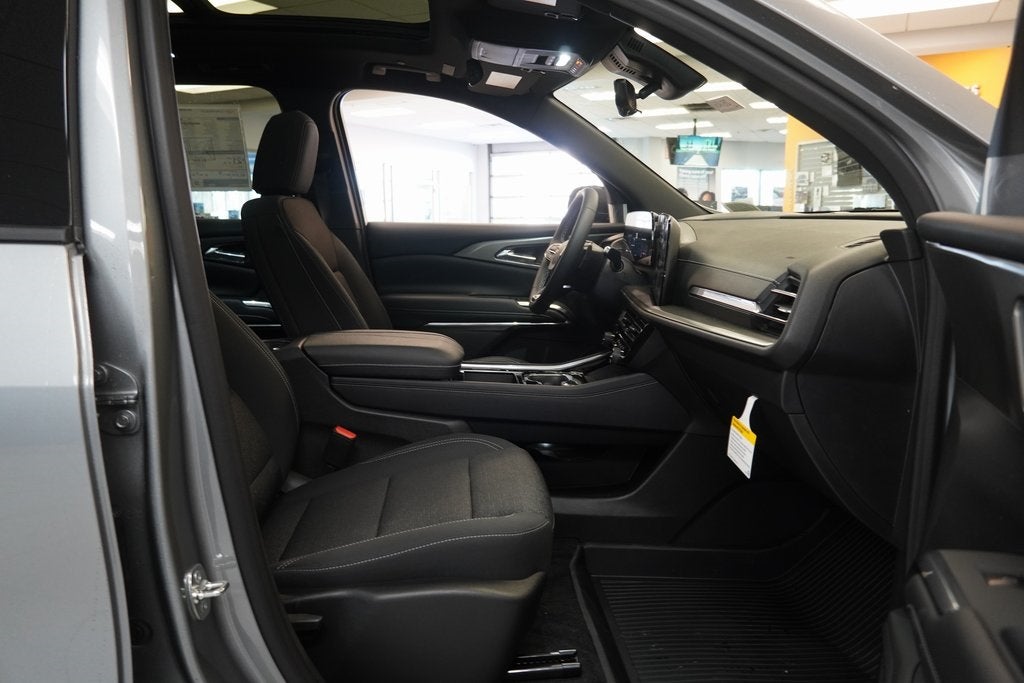 2026 Chevrolet Traverse LT 2LT