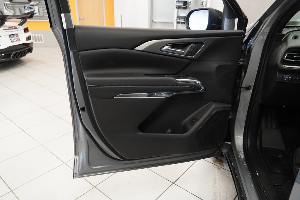 2026 Chevrolet Traverse LT 2LT