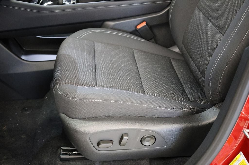 2026 Chevrolet Traverse LT 2LT