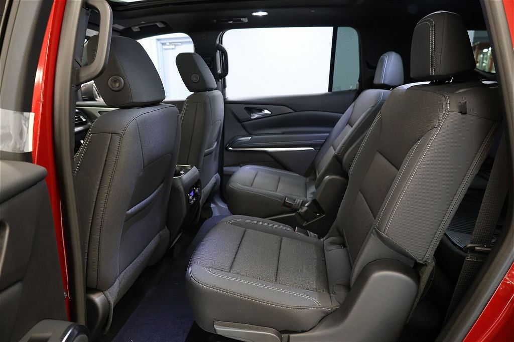 2026 Chevrolet Traverse LT 2LT