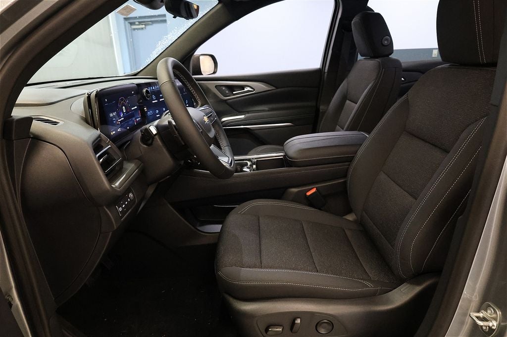 2026 Chevrolet Traverse LT 2LT