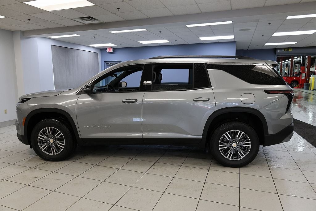 2026 Chevrolet Traverse LT 2LT