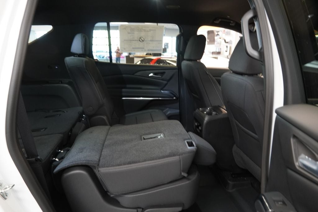 2026 Chevrolet Traverse LT 2LT