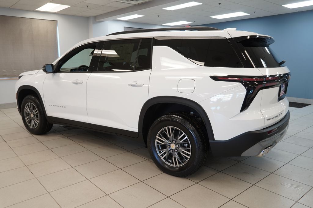 2026 Chevrolet Traverse LT 2LT