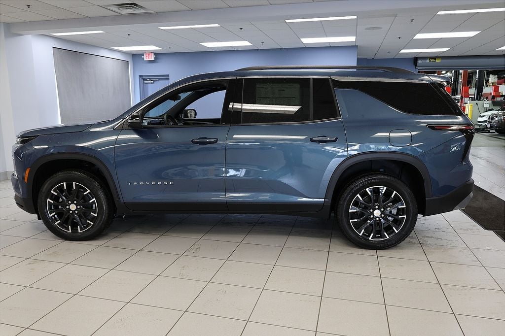 2026 Chevrolet Traverse LT 2LT