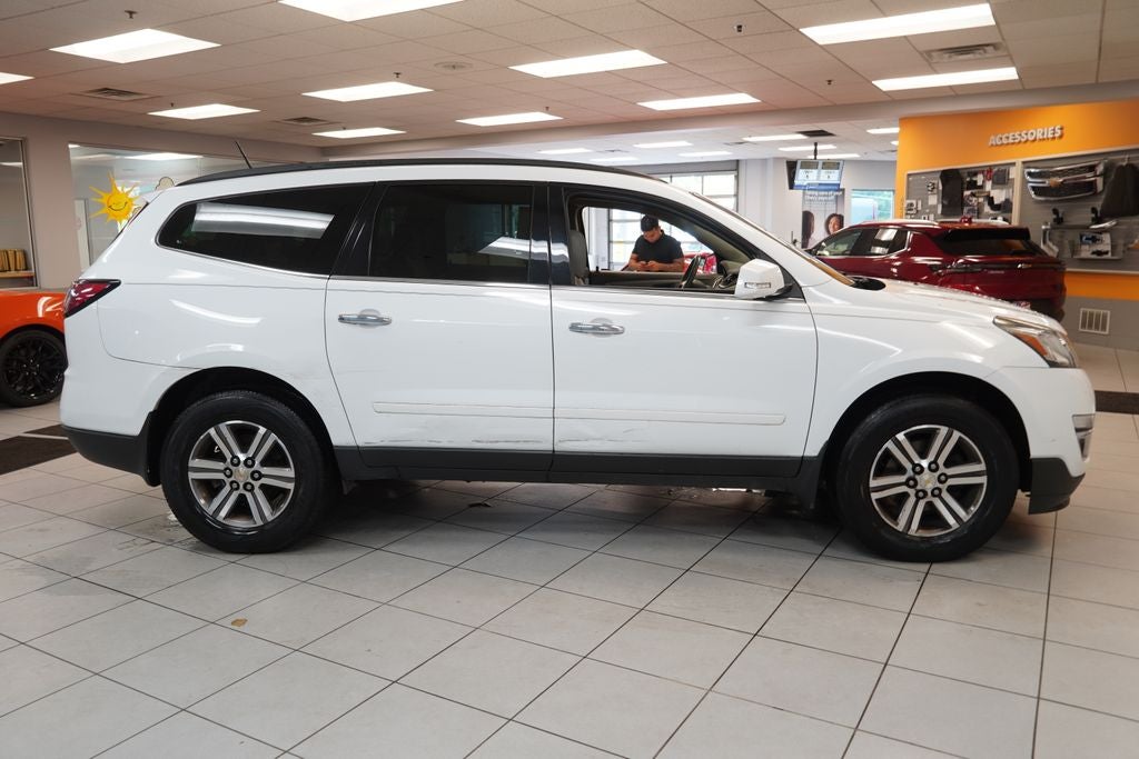 2016 Chevrolet Traverse 2LT 2LT AWD