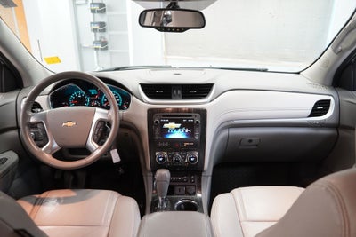 2016 Chevrolet Traverse 2LT 2LT AWD