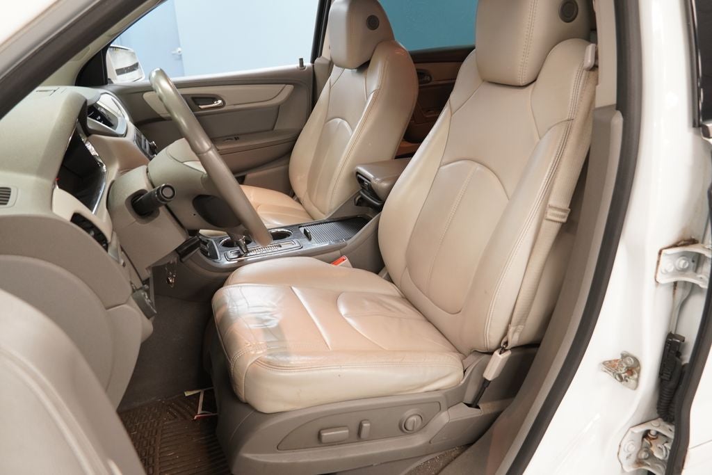 2016 Chevrolet Traverse 2LT 2LT AWD