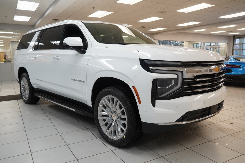 2026 Chevrolet Suburban LT