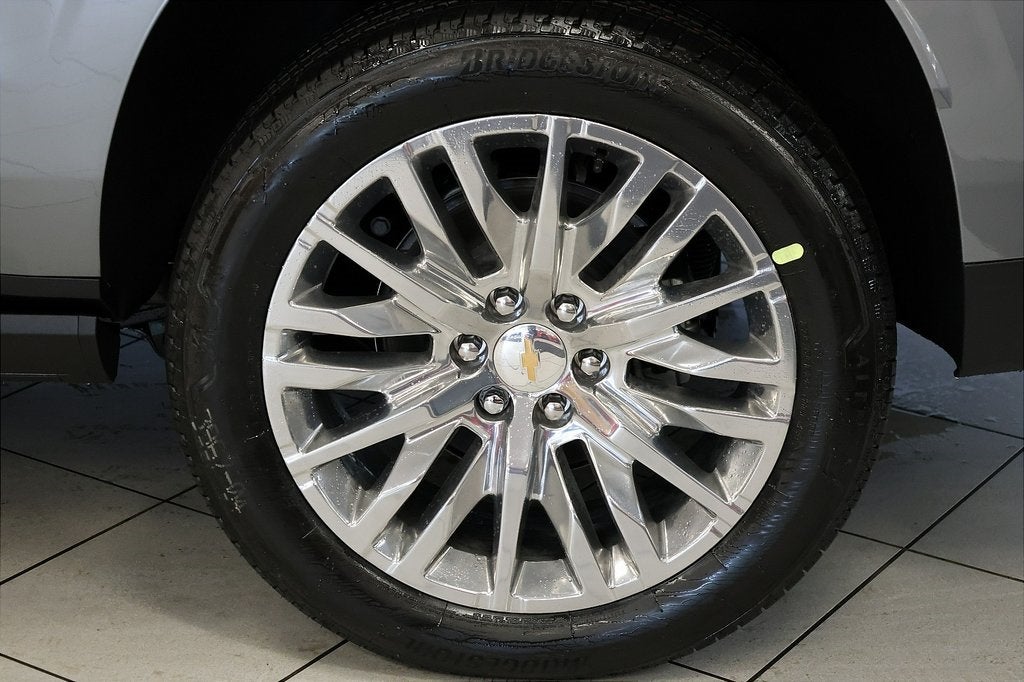 2025 Chevrolet Suburban High Country