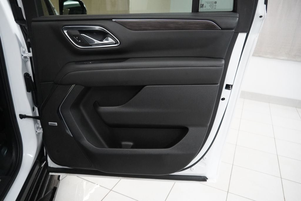 2024 Chevrolet Suburban LT 4X4