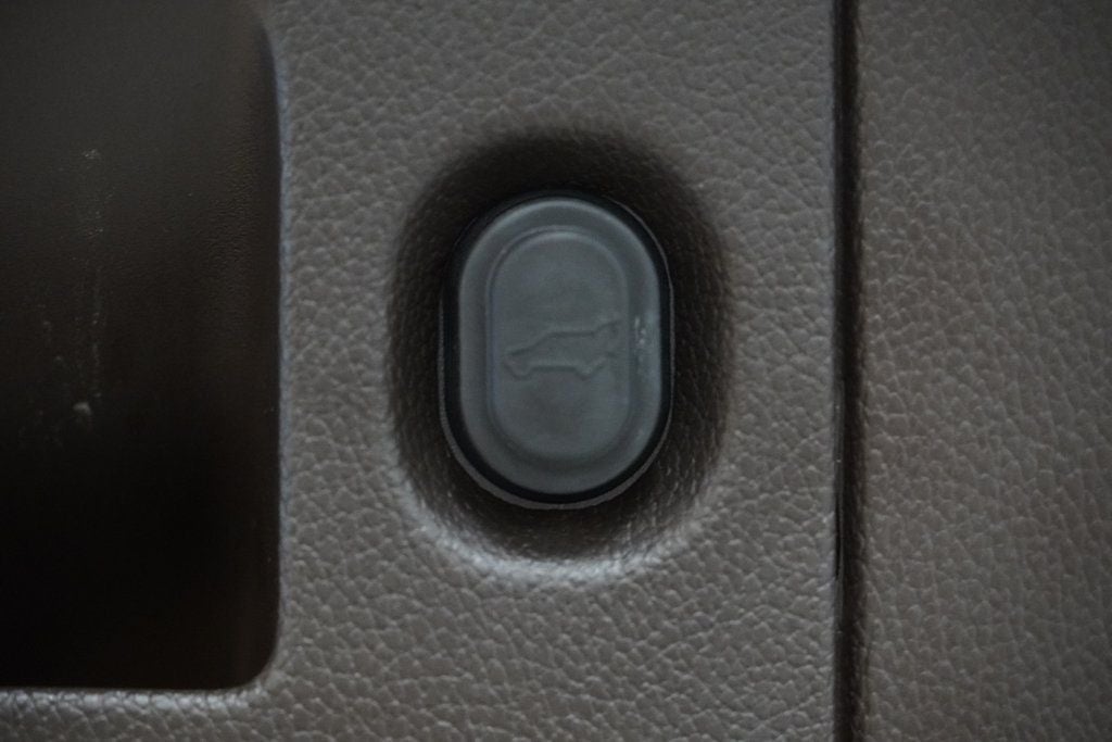 2020 Chevrolet Suburban Premier 4WD w/Power Sunroof