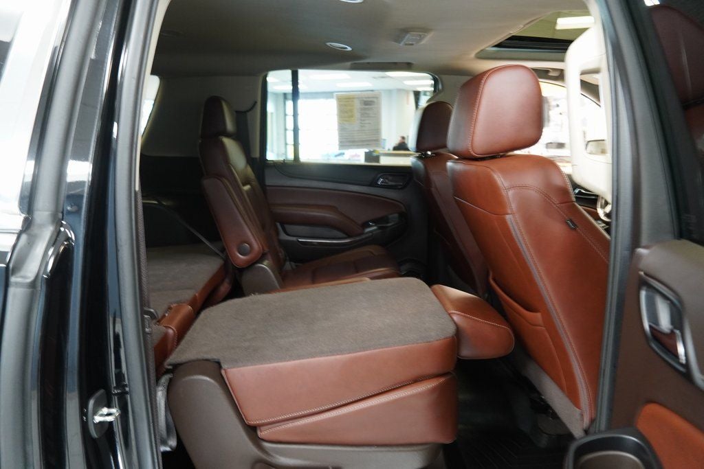 2020 Chevrolet Suburban Premier 4WD w/Power Sunroof