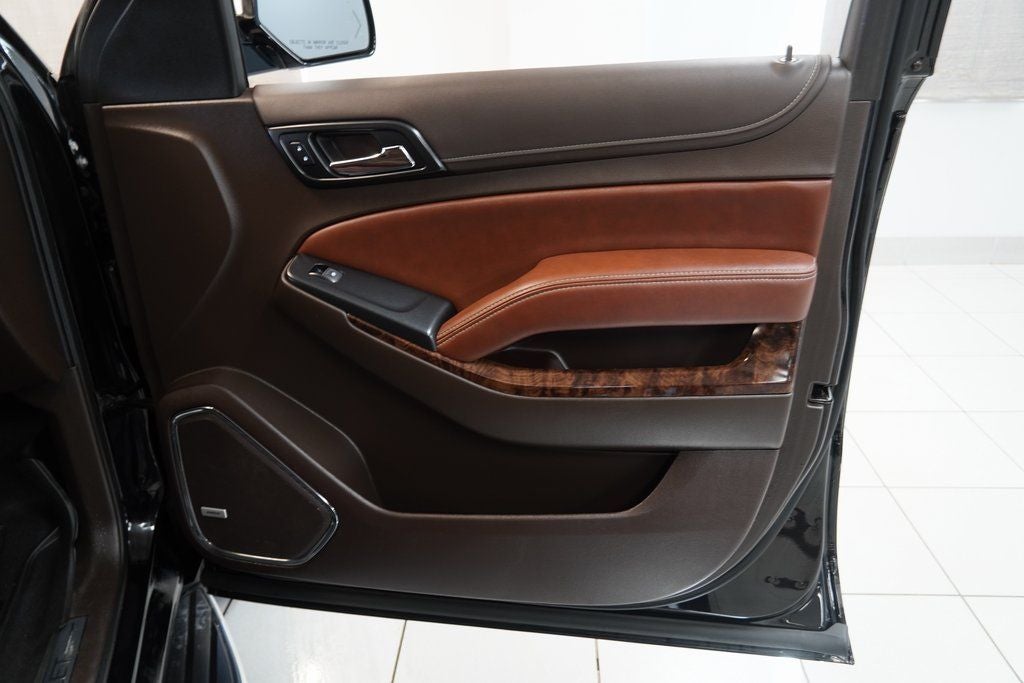 2020 Chevrolet Suburban Premier 4WD w/Power Sunroof