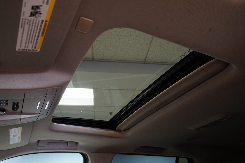2020 Chevrolet Suburban Premier 4WD w/Power Sunroof