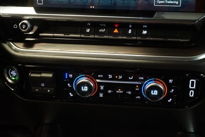 2024 GMC Sierra 3500HD SLT CREW CAB 4X4
