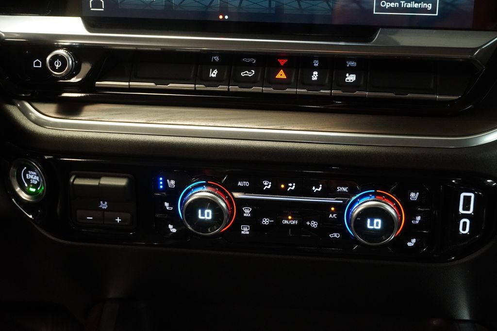 2024 GMC Sierra 3500HD SLT CREW CAB 4X4