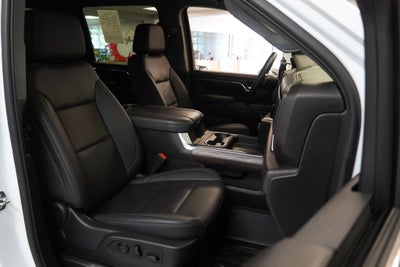 2024 GMC Sierra 3500HD SLT CREW CAB 4X4