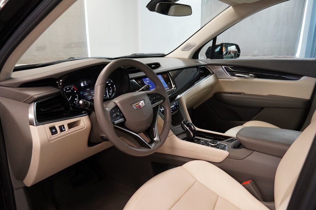 2023 Cadillac XT6 Premium Luxury