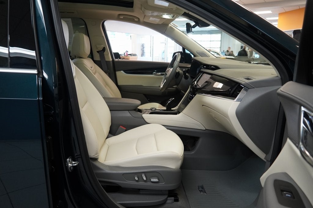 2024 Cadillac XT6 Premium Luxury AWD