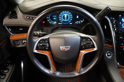 2017 Cadillac Escalade ESV Luxury 4WD