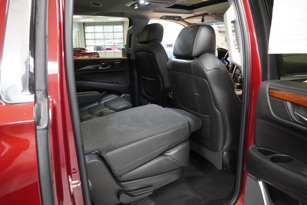 2017 Cadillac Escalade ESV Luxury 4WD