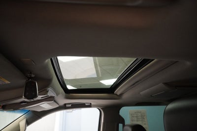 2017 Cadillac Escalade ESV Luxury 4WD