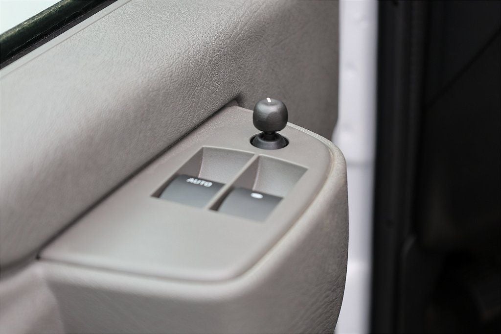 2025 Chevrolet Express 3500 Work Van Cutaway